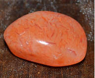 Carnelian  ensures good blood supply to organs and tissues.