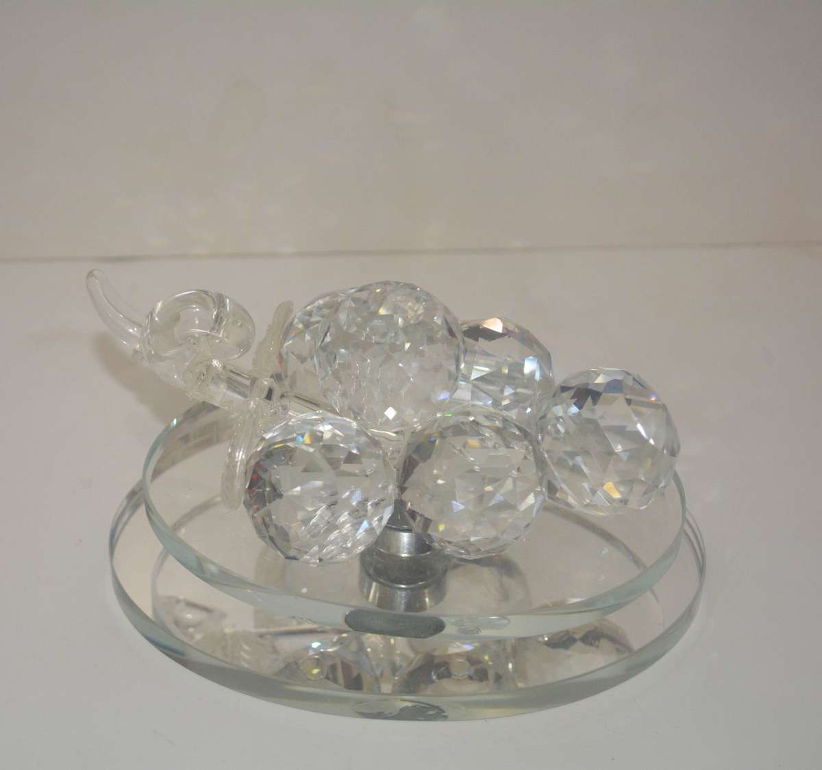 Crystal Grape Revolving For Home Decoration - 010