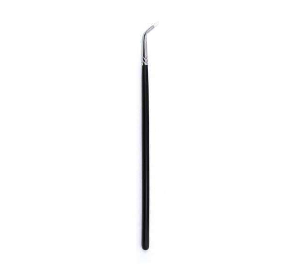 Morphe M217 Bent Liner