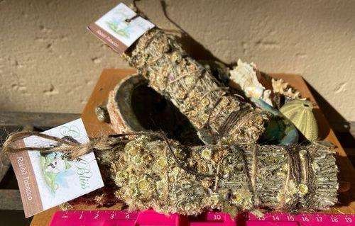 Rabbit Cudweed Smudge