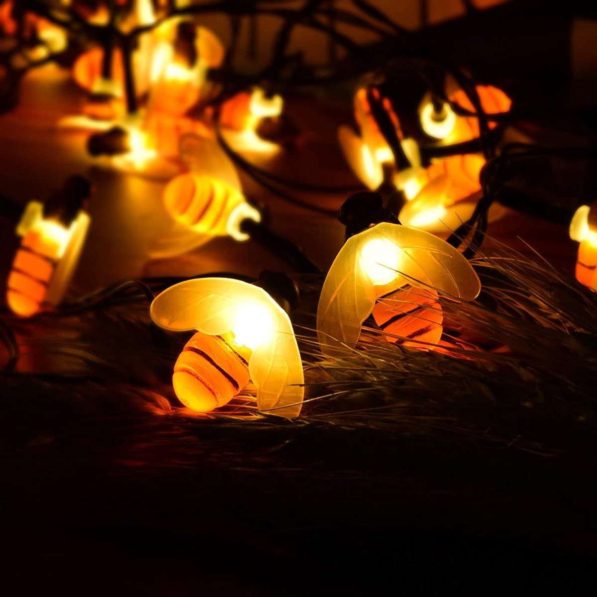 30 LED Honey Bee Solar lights