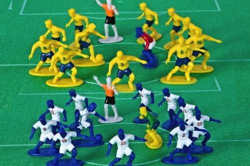 Kaskey Kids Soccer Guys - Inspires Imagination with Open-Ended Play - Includes 2 Full Teams and M...