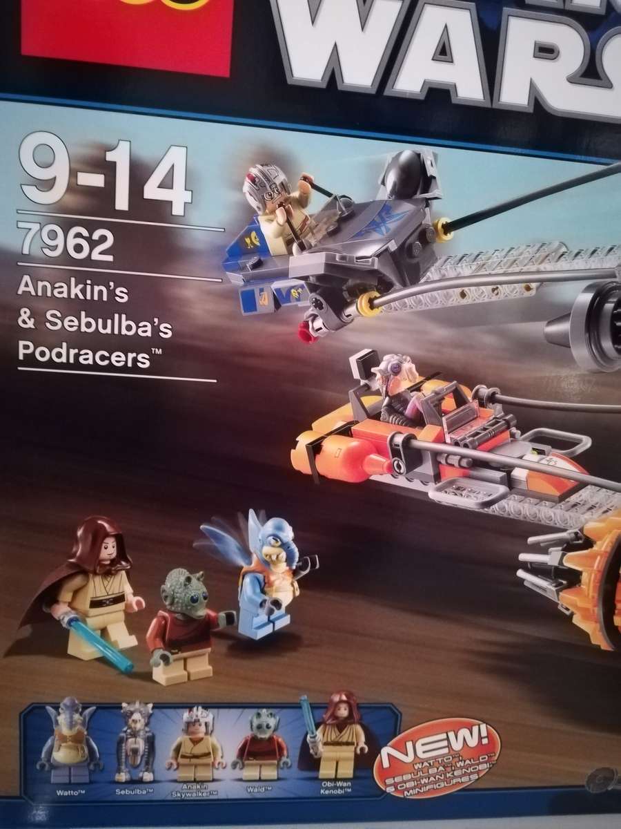lego Anakin's & sabulba's pod racers 7962