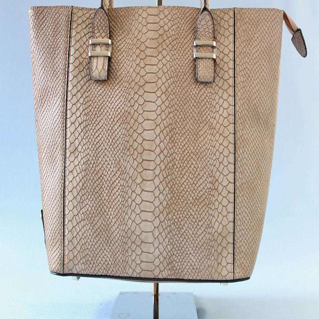 Jacky & Celine Quality leather bag in Tan