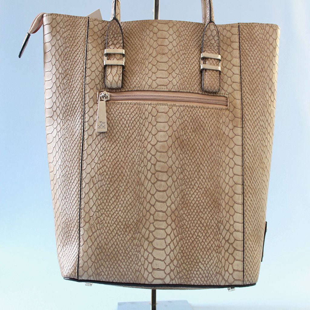 Jacky & Celine Quality leather bag in Tan