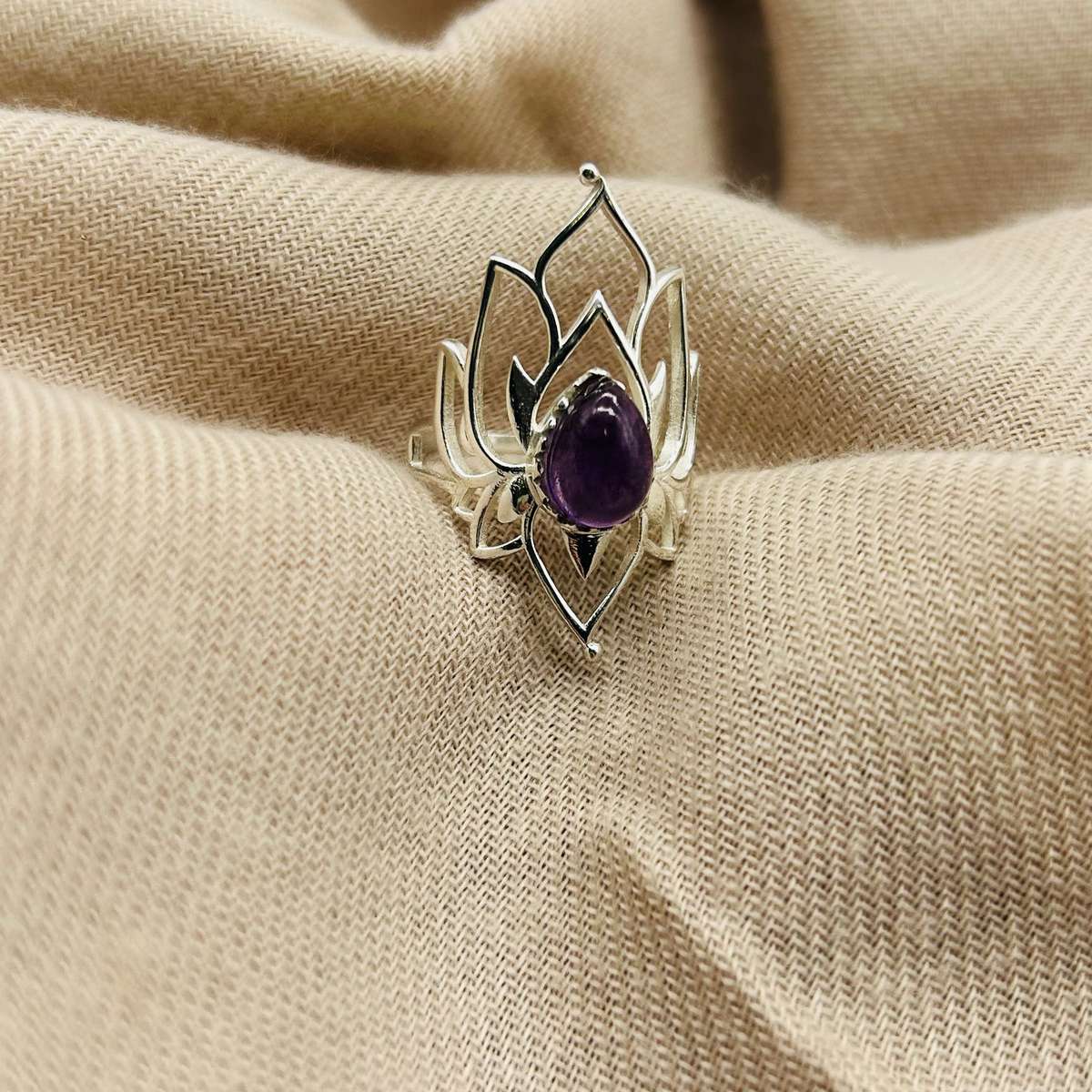 Elven Sterling Silver Amethyst Crystal Gemstone Cabochon Ring