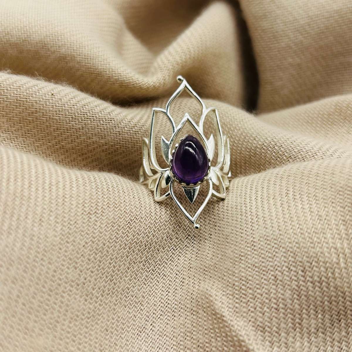 Elven Sterling Silver Amethyst Crystal Gemstone Cabochon Ring
