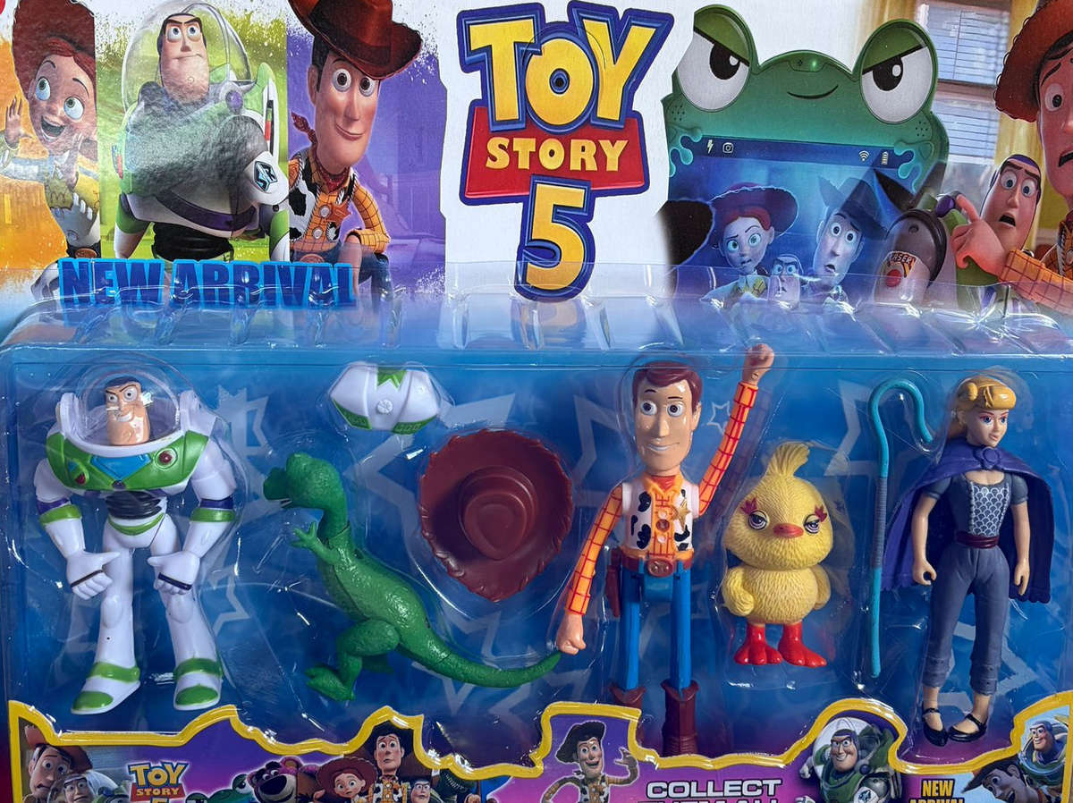 Toy story plastic figurines