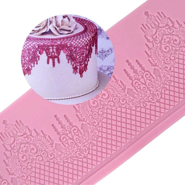 Lace chandelier border silicone mould, 22.5x11.5cm