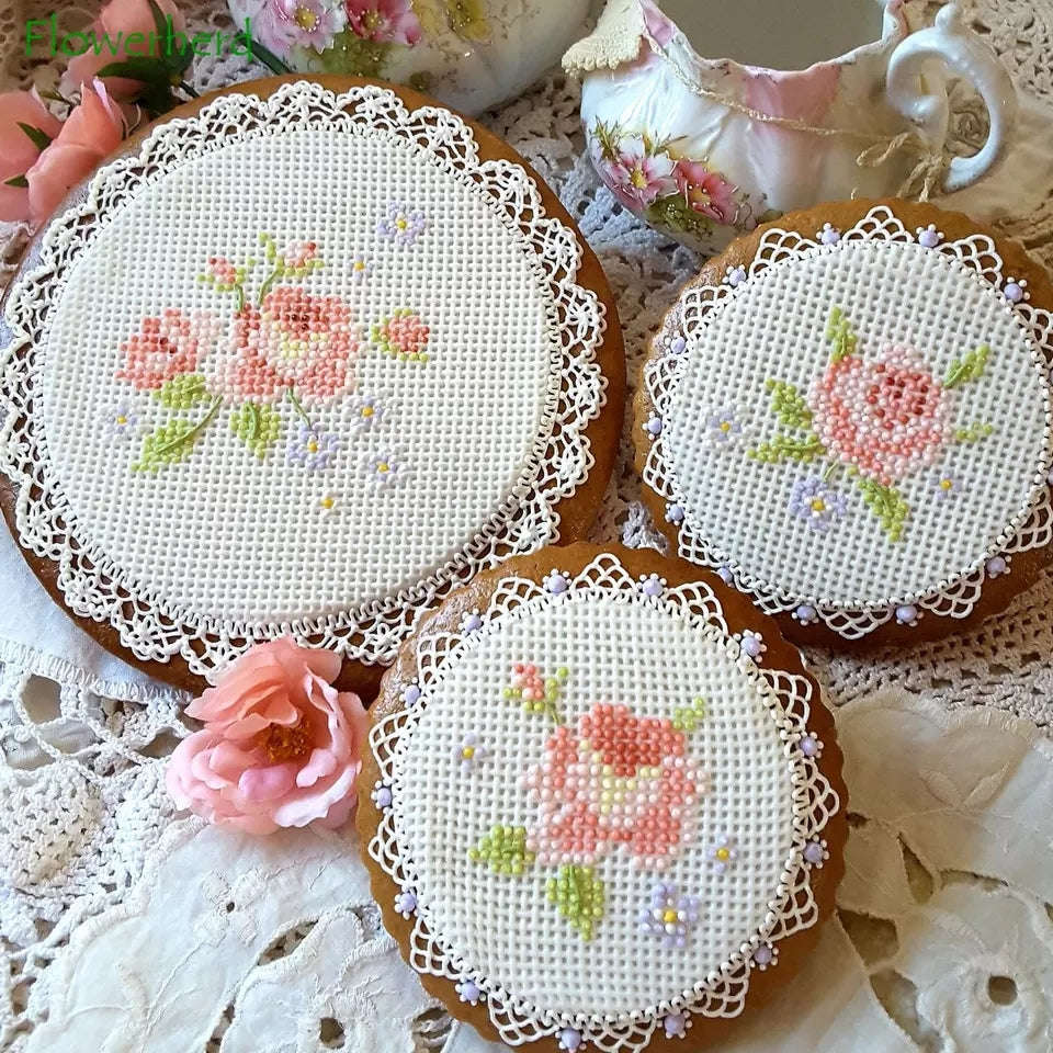 Cross Stitch hessian lace mat 12.5cm