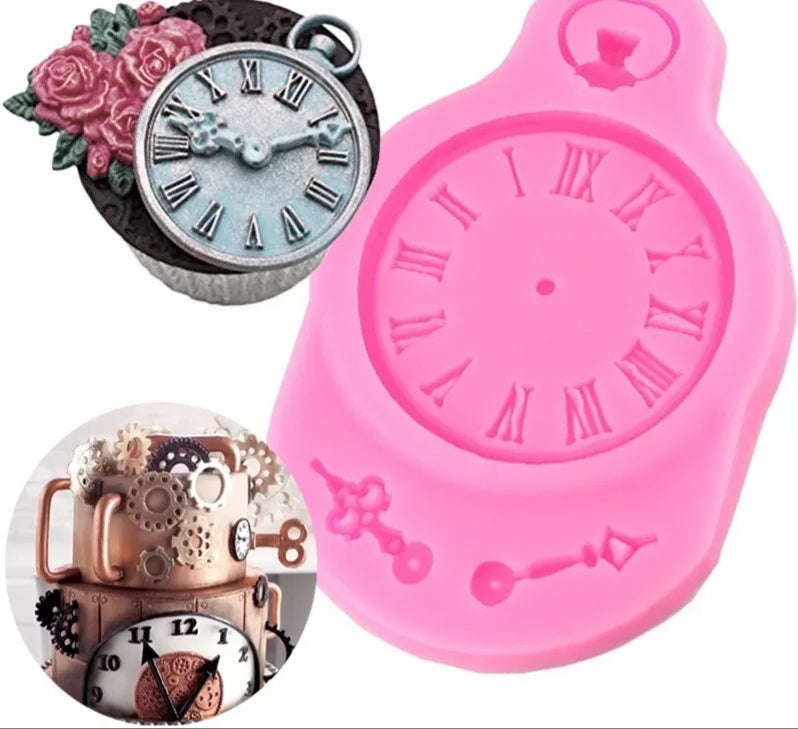 Fondant silicone mould clock, size of clock 4.5cm steampunk