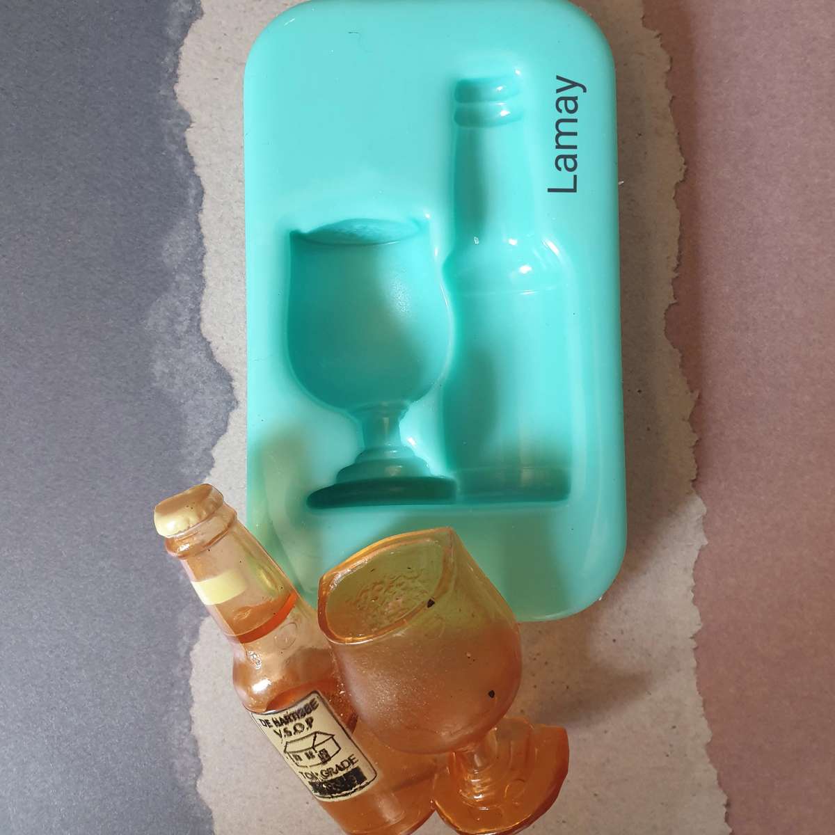 Bottle and Wine glass A silicone mould, 6.9x4.5cm