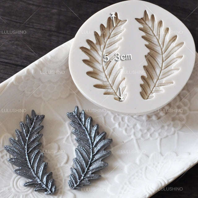 Silicone mould leaves 5x2cm