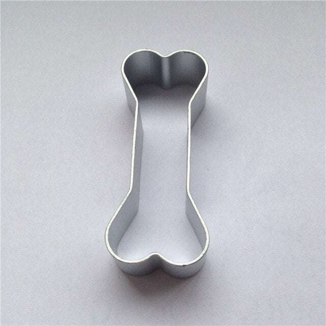 Dog bone metal cutter, 6.5x2.5cm