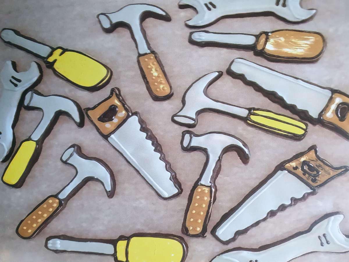 6 Piece Plastic Construction Tools Equipment Cookie Cutter Set