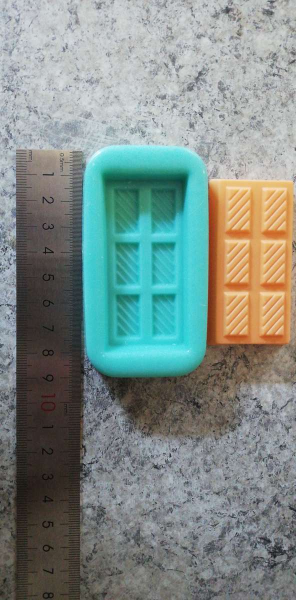 Chocolate bar silicone mould, size of bar 6.5x3.1cm