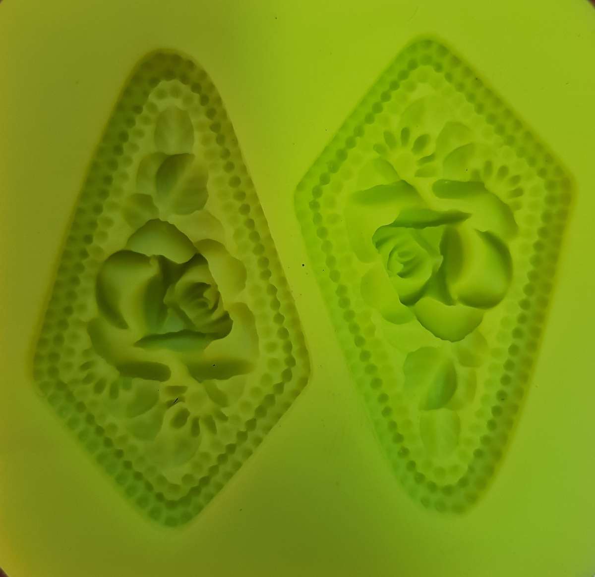 Fondant Flower Pattern Silicone Mould KY0159