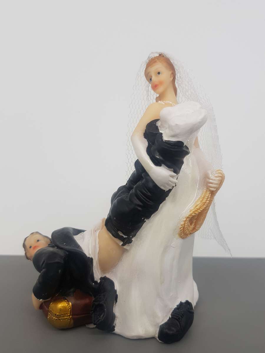 Bride and groom wedding cake topper, 10x8cm