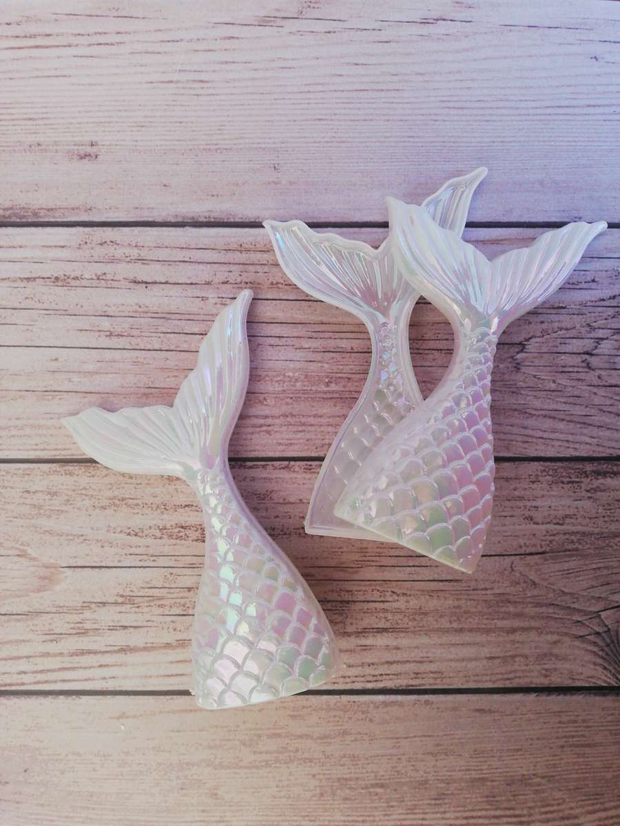 Mermaid Tail Sweet Container, 10.5x4.5x2.5cm - Pearl White