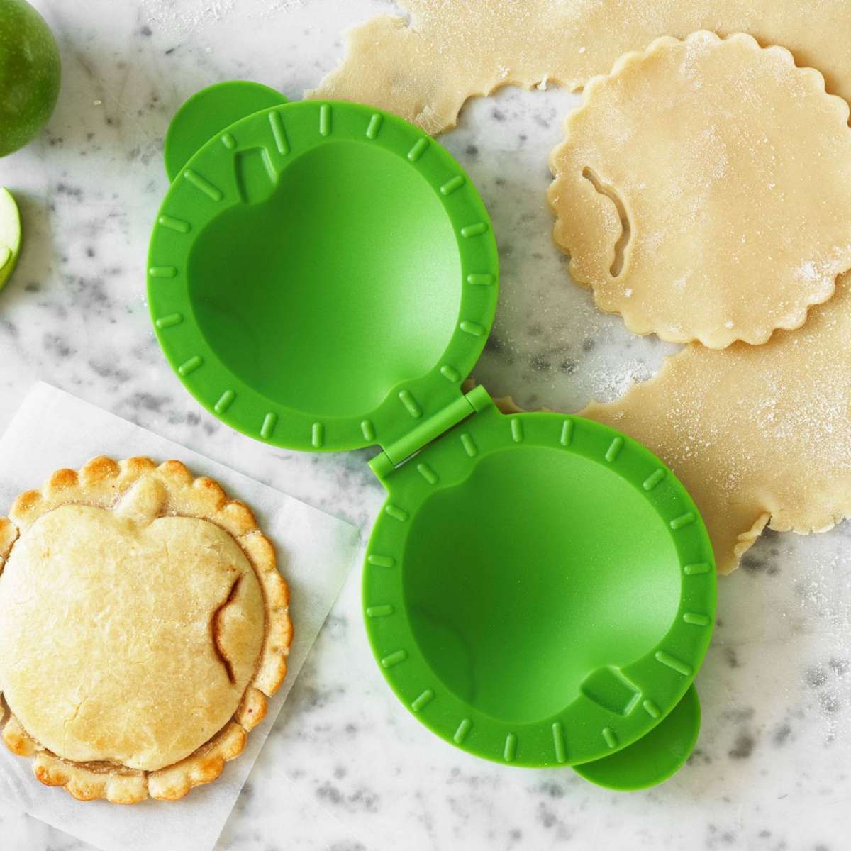 FLASH Apple pie maker apple 12cm