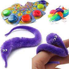 Magical twisty worm toy