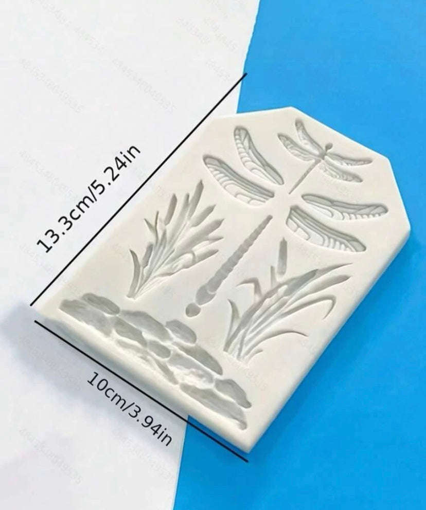 Dragonfly Silicone mould, grass 6x3cm