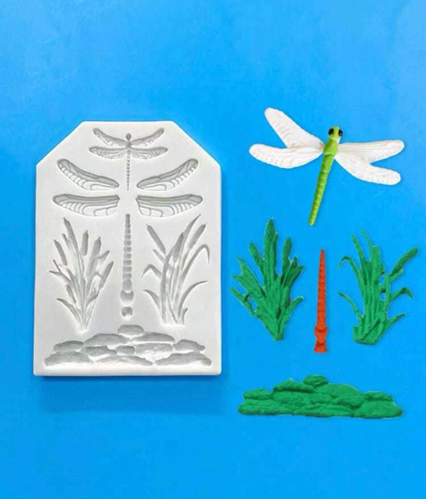 Dragonfly Silicone mould, grass 6x3cm