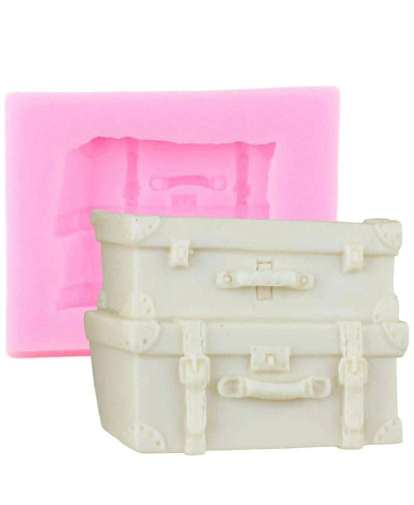 Suitcase silicone mould, 3.4x2.6cm