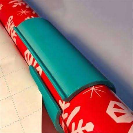 Wrapping paper cutter