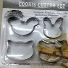 Mickey, Bunny, Cat, Pooh bear metal cutter set