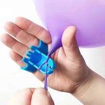 Balloon Plastic Knot Tying Tool