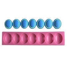 Silicone fondant mould Pearl necklace border mould. size of mould 11.5x4.5cm