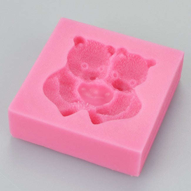 Cuddling love bears silicone mould, fondant, size of mould 5cm