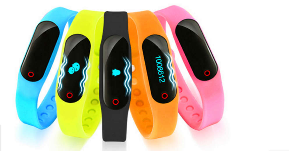 Smart Fitness Bracelet/Fitness Tracker - Black