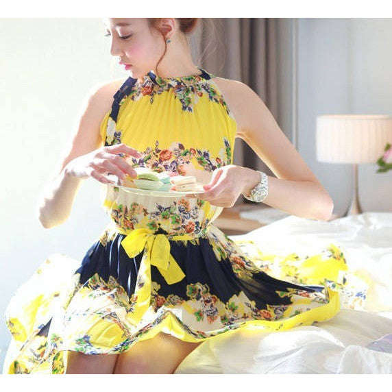 Women's New Yellow Turtleneck Print Chiffon Knee-Length Sleeveless Dress - S / As shown
