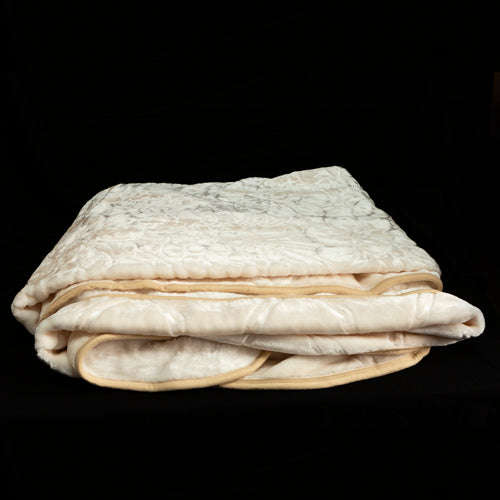 Blankets - Diamond/Gold Mink - Queen Size - Cream
