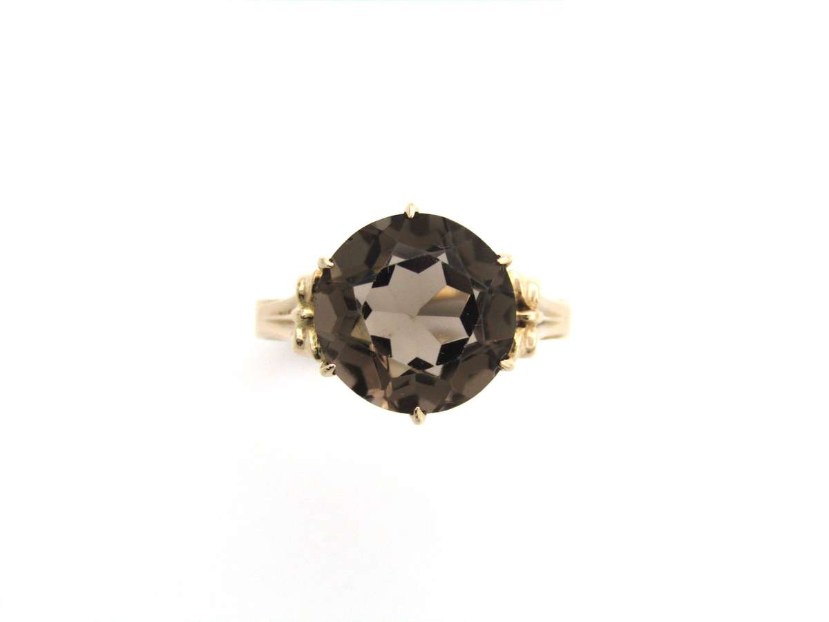 9K gold smoky quartz ring, circa 1970's.