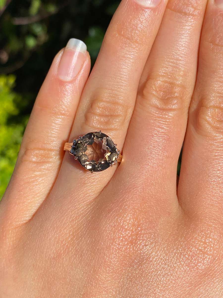 9K gold smoky quartz ring, circa 1970's.