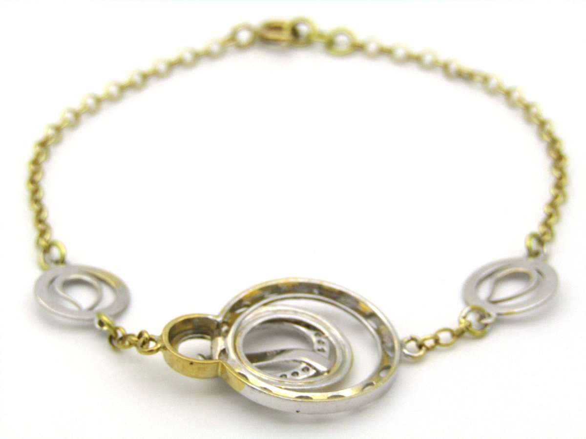 18K gold diamond bracelet.