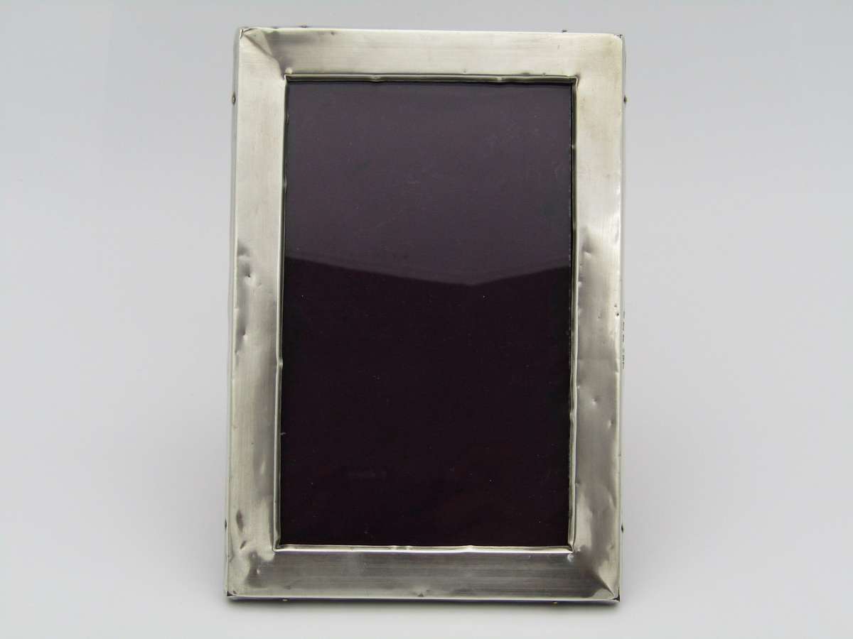 A sterling silver picture frame. Made in Birmingham, 1918.