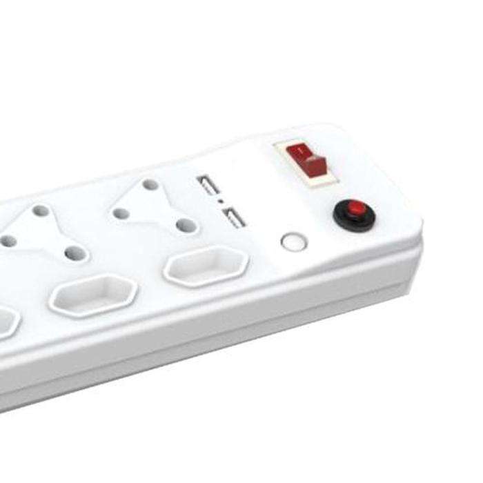 8 Way Multi Plug With 2 USB Ports