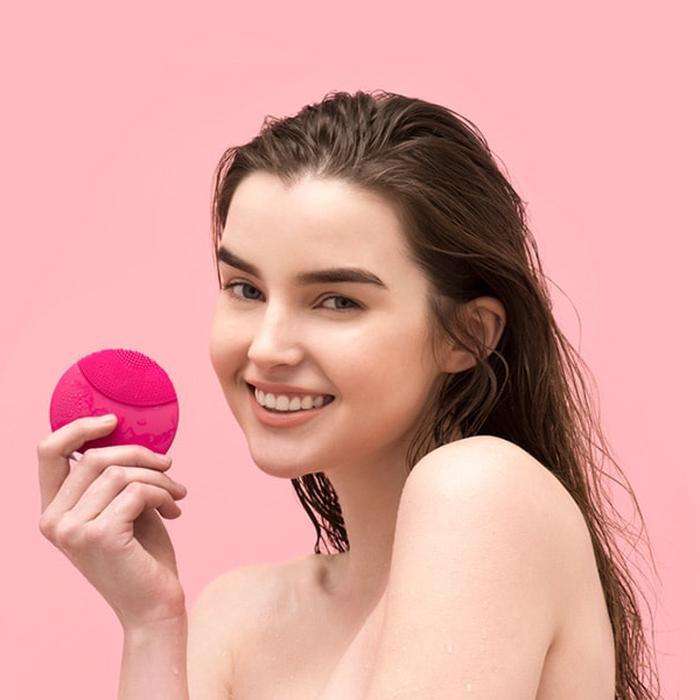 Mini Facial Cleanser