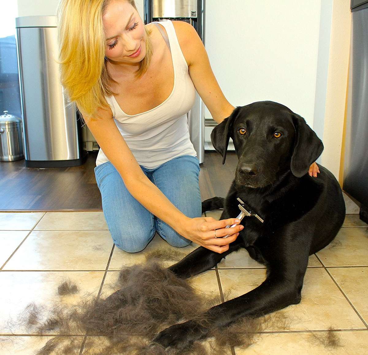 Deshedding Tool for Dogs and Cats
