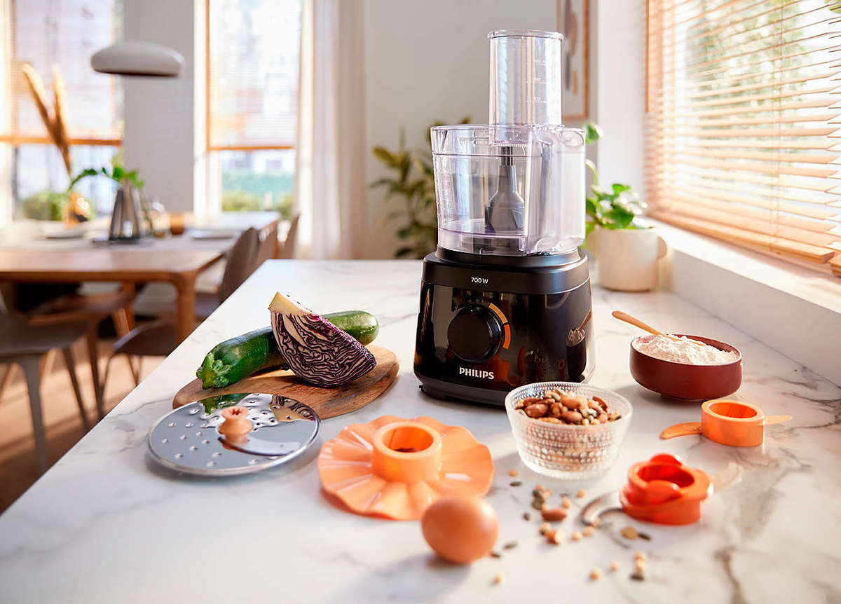 PHILIPS FOOD PROCESSOR DAILY COLLECTION COMPACT BLACK 700W - HR7320/10