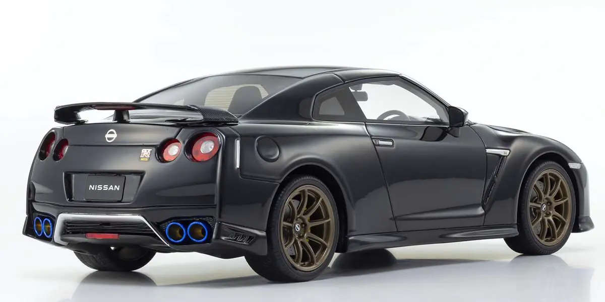 NISSAN GT-R PREMIUM ED T-SPEC R35 MIDNIGHT PURPLE 1/18