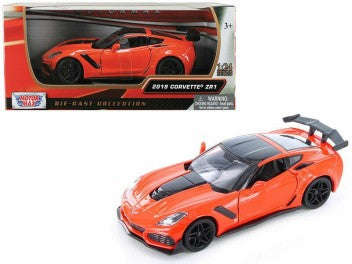 CHEV CORVETTE ZR1 ORANGE 2019 1/24, DIECAST CAR, COLLECTABLE CAR.