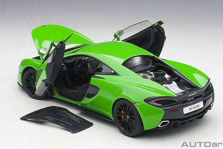 MCLAREN 570S MANTIS GREEN/BLACK WHEELS 1/18 AUTOART