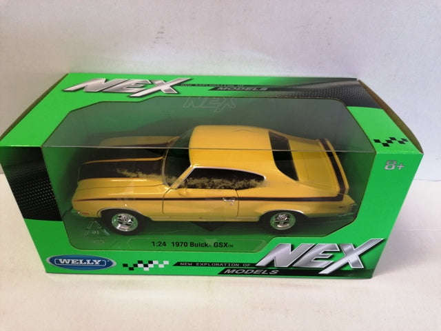 BUICK GSX YELLOW 1970 1/24 DIECAST, DIECAST CAR, COLLECTABLE CAR.