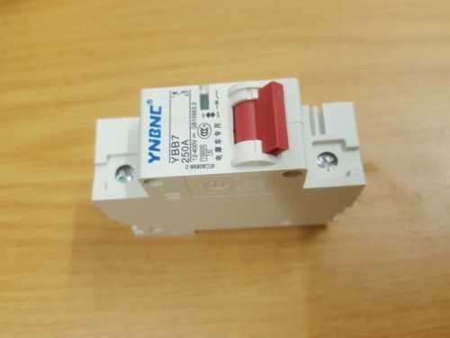 DC Circuit Breaker 250A | 12-120v DC | 1000w | Solar Circuit Breaker