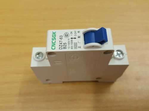 Dc Circuit Breaker 25a |12-100v Dc | 800-1000w | Solar Circuit Breaker